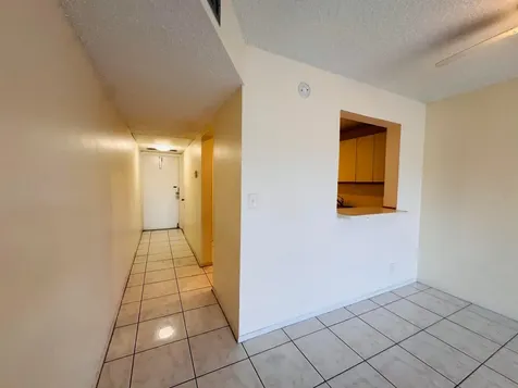 8025 S Colony Circle Tamarac FL 33321