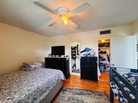 8025 S Colony Circle Tamarac FL 33321
