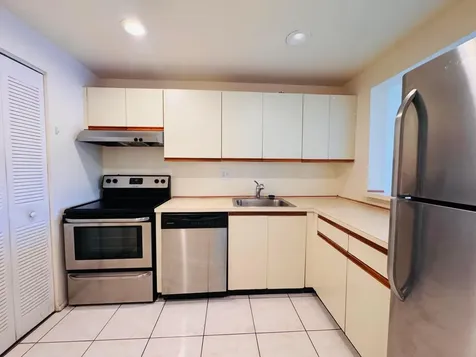 8025 S Colony Circle Tamarac FL 33321