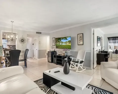 9281 Sunrise Lakes Boulevard Sunrise FL 33322