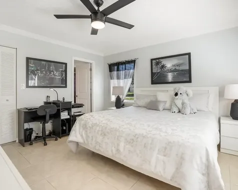 9281 Sunrise Lakes Boulevard Sunrise FL 33322
