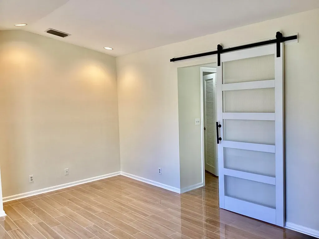 8895 Old Pine Road Boca Raton FL 33433