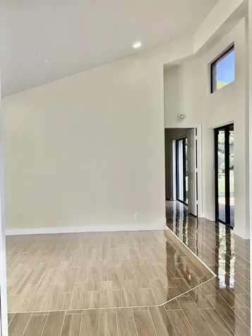 8895 Old Pine Road Boca Raton FL 33433