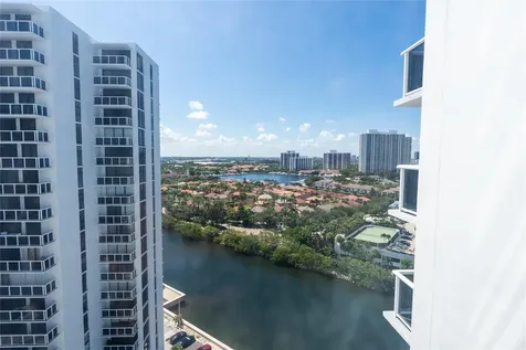 20515 E Country Club Drive Miami FL 33180