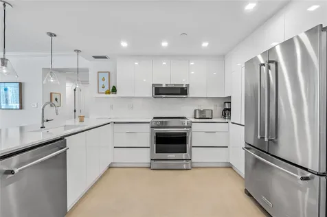 20515 E Country Club Drive Miami FL 33180