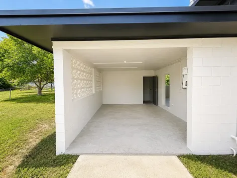 1606 N 14th Street Fort Pierce FL 34950