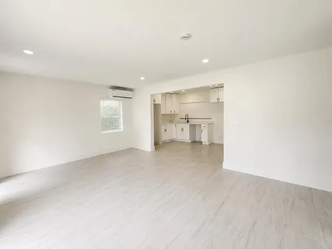 1606 N 14th Street Fort Pierce FL 34950