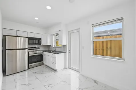 2308 NW 3rd Avenue Wilton Manors FL 33311