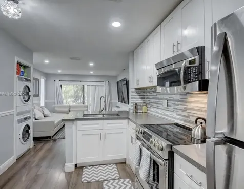 9270 NW 40th Street Coral Springs FL 33065