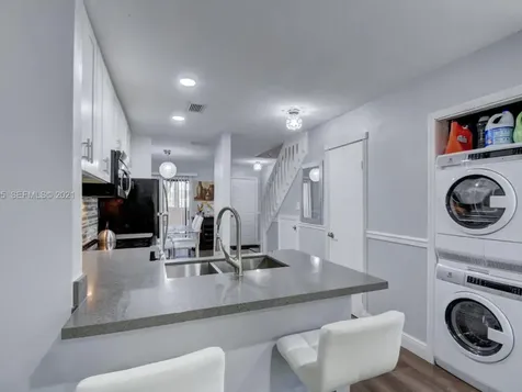 9270 NW 40th Street Coral Springs FL 33065