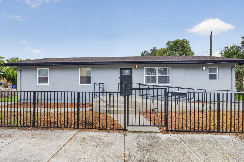 800 NW 6th Avenue Pompano Beach FL 33060