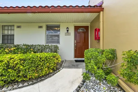 109 Lake Barbara Drive West Palm Beach FL 33411