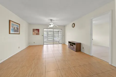 109 Lake Barbara Drive West Palm Beach FL 33411
