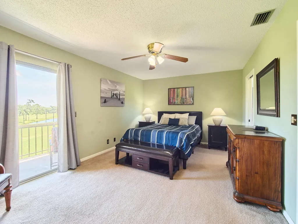 18439 SE Wood Haven Lane Jupiter FL 33469