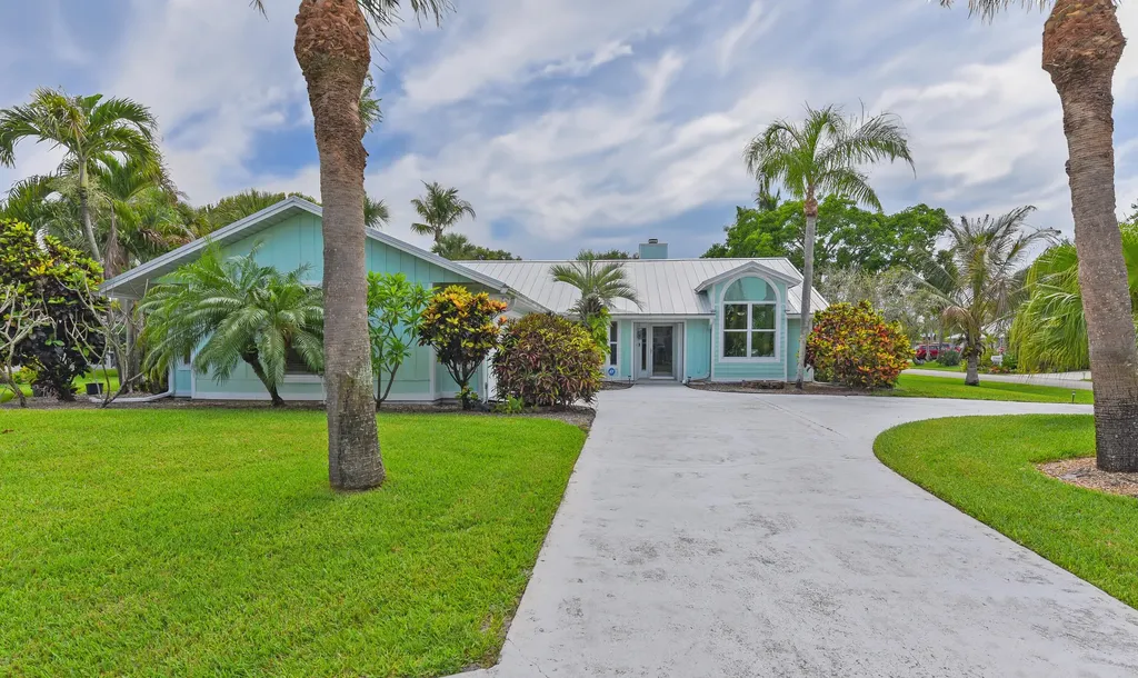 4240 SE Happy Lane Stuart FL 34997