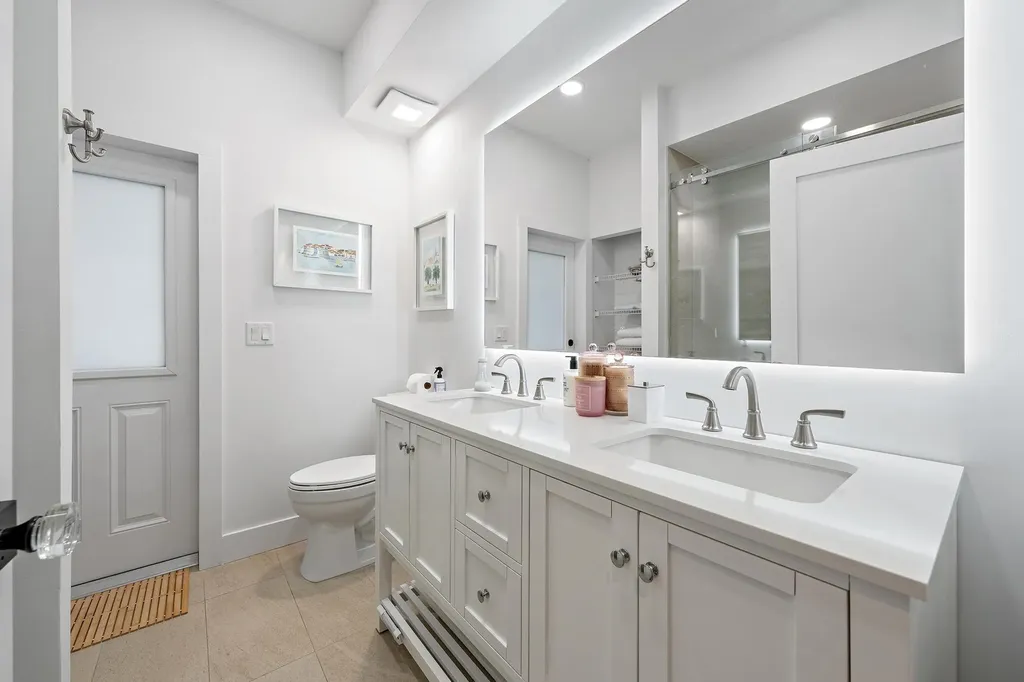 10263 Allamanda Circle Palm Beach Gardens FL 33410
