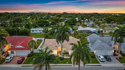 10263 Allamanda Circle Palm Beach Gardens FL 33410