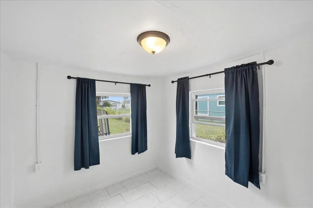 1110 N 22nd Street Fort Pierce FL 34950