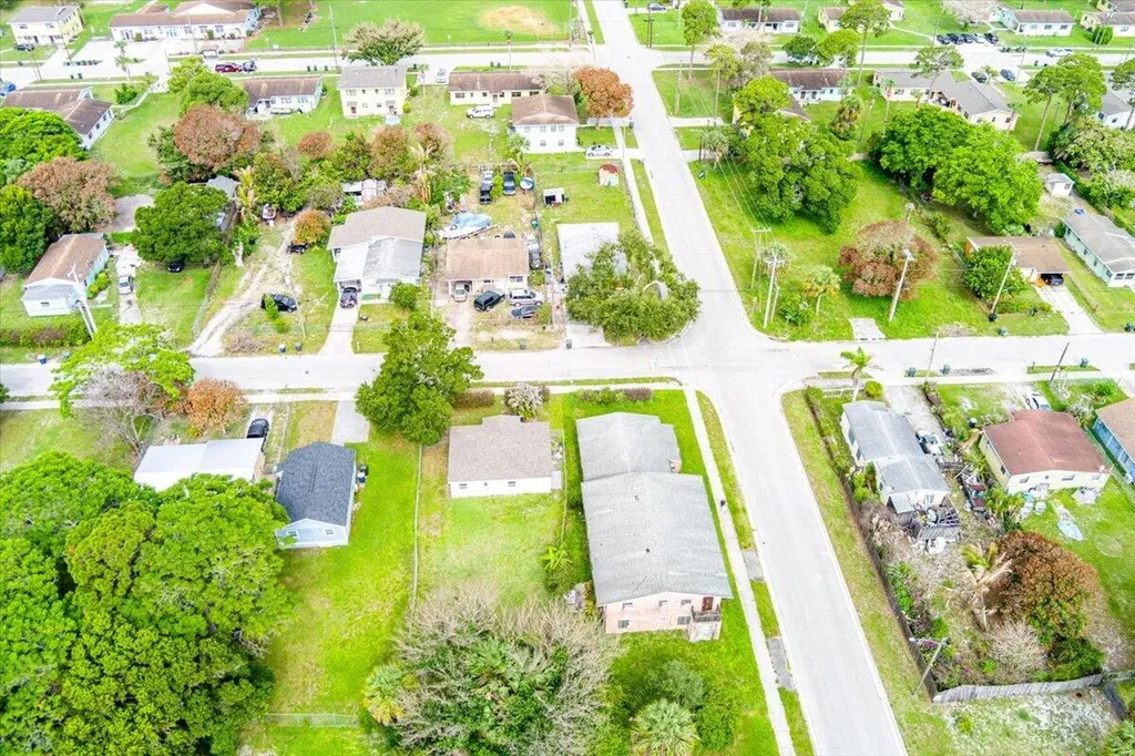 1110 N 22nd Street Fort Pierce FL 34950
