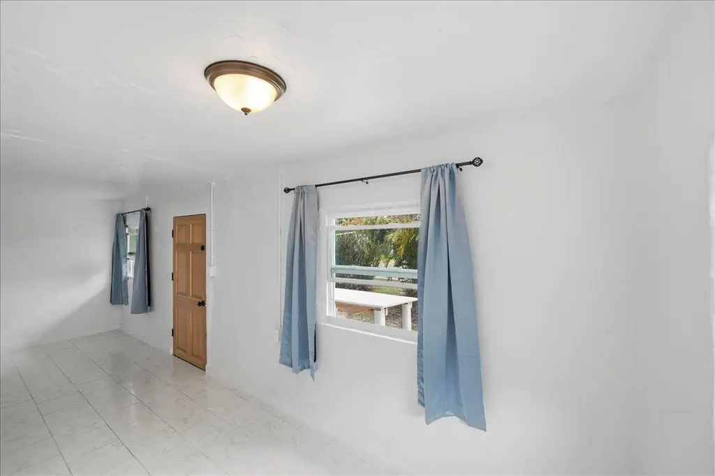 1110 N 22nd Street Fort Pierce FL 34950