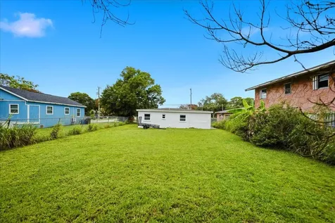 1110 N 22nd Street Fort Pierce FL 34950