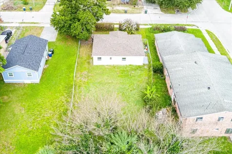 1110 N 22nd Street Fort Pierce FL 34950