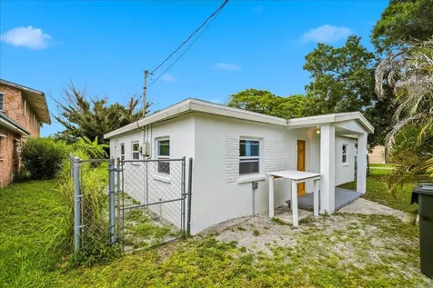 1110 N 22nd Street Fort Pierce FL 34950