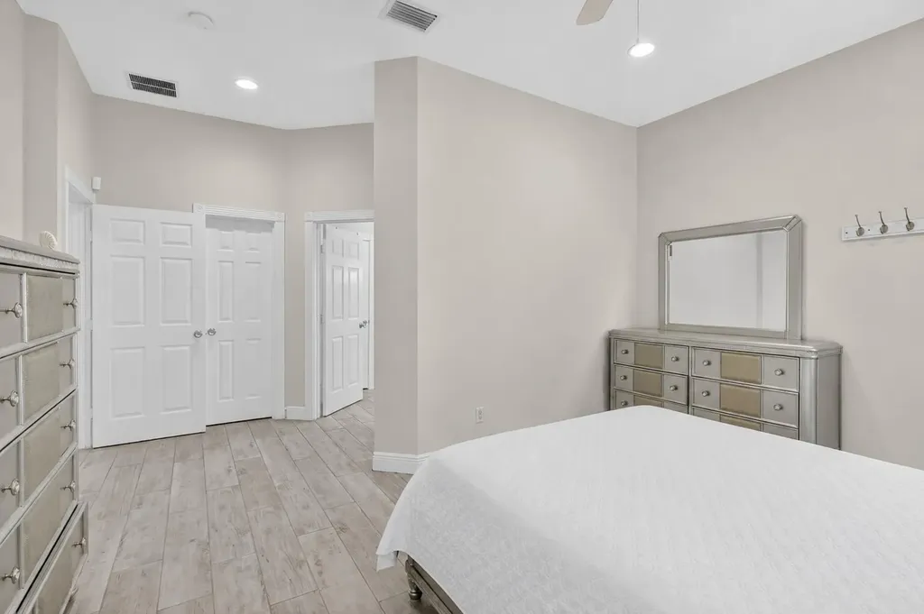 1571 SW Hunnicut Avenue Port St Lucie FL 34953