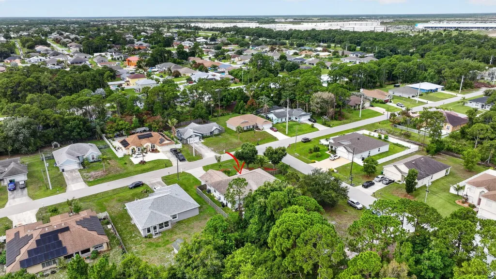 1571 SW Hunnicut Avenue Port St Lucie FL 34953