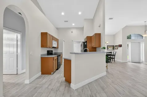 1571 SW Hunnicut Avenue Port St Lucie FL 34953