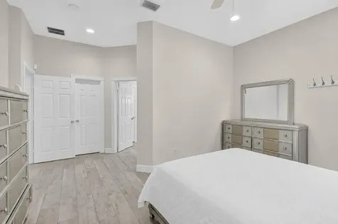 1571 SW Hunnicut Avenue Port St Lucie FL 34953