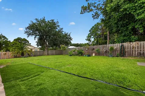 1571 SW Hunnicut Avenue Port St Lucie FL 34953