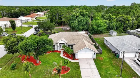 1571 SW Hunnicut Avenue Port St Lucie FL 34953
