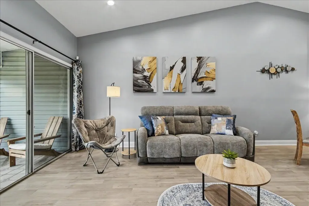 3801 Island Club Circle E Lake Worth FL 33462