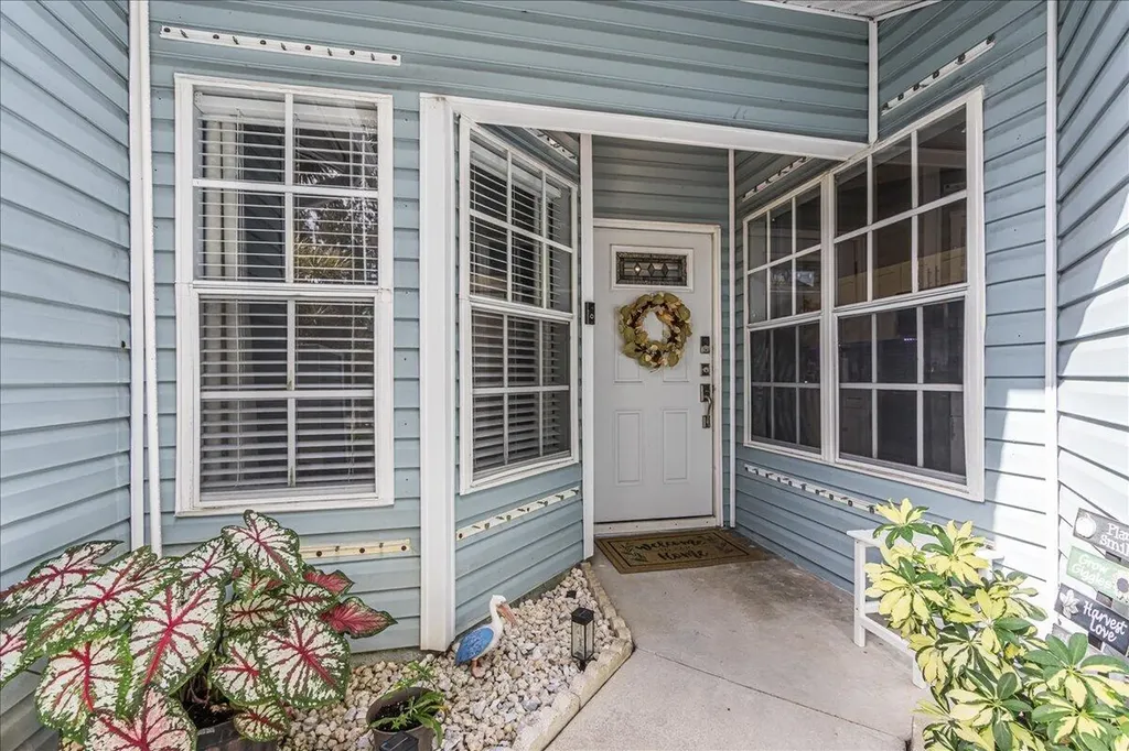3801 Island Club Circle E Lake Worth FL 33462