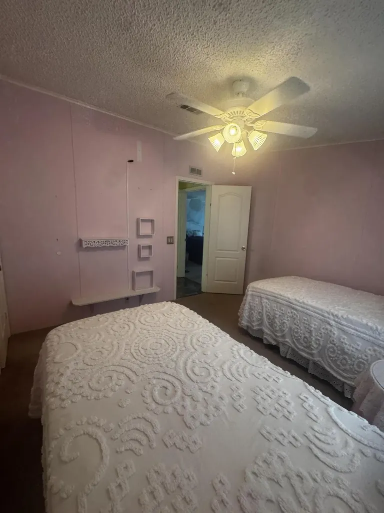 14041 Zorzal Avenue Fort Pierce FL 34951