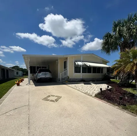 14041 Zorzal Avenue Fort Pierce FL 34951