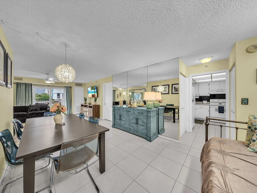 3215 S Ocean Boulevard Highland Beach FL 33487