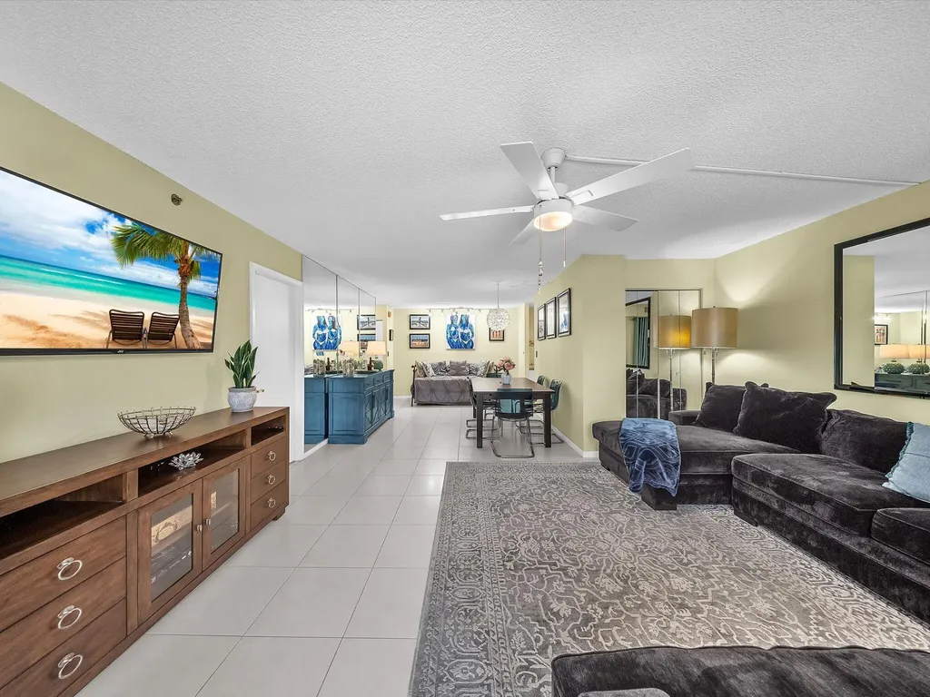 3215 S Ocean Boulevard Highland Beach FL 33487