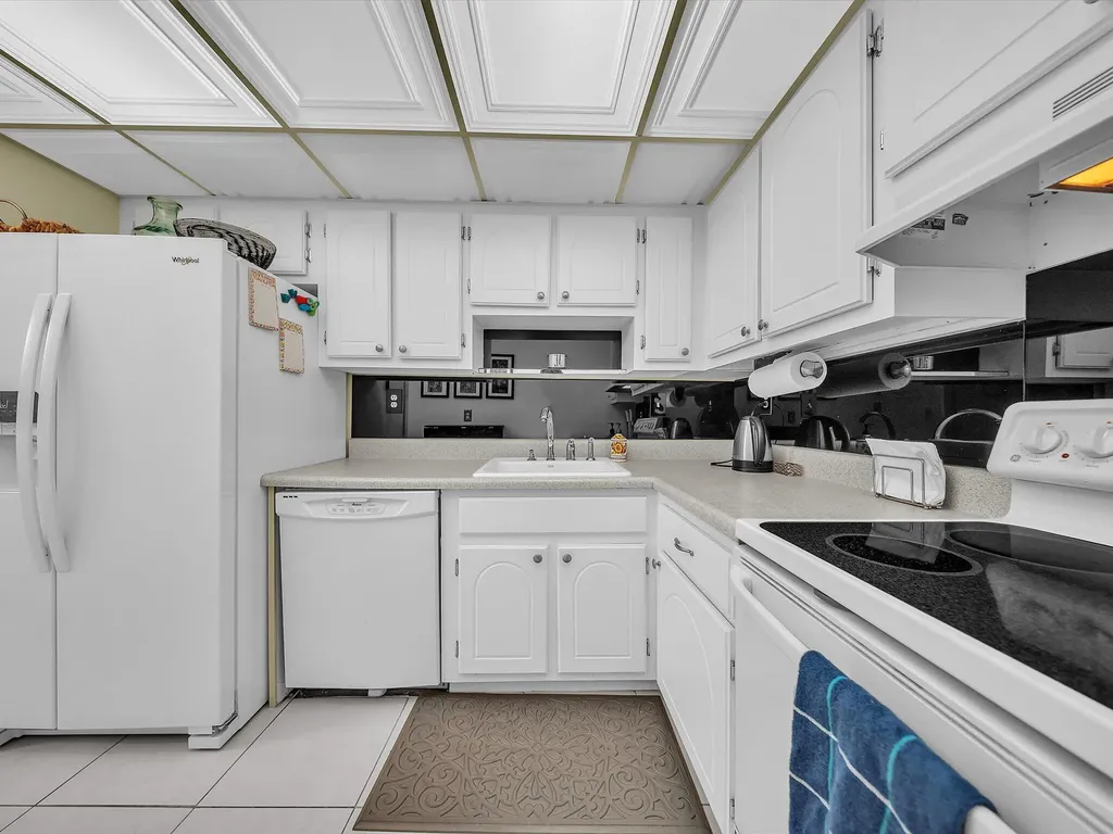 3215 S Ocean Boulevard Highland Beach FL 33487