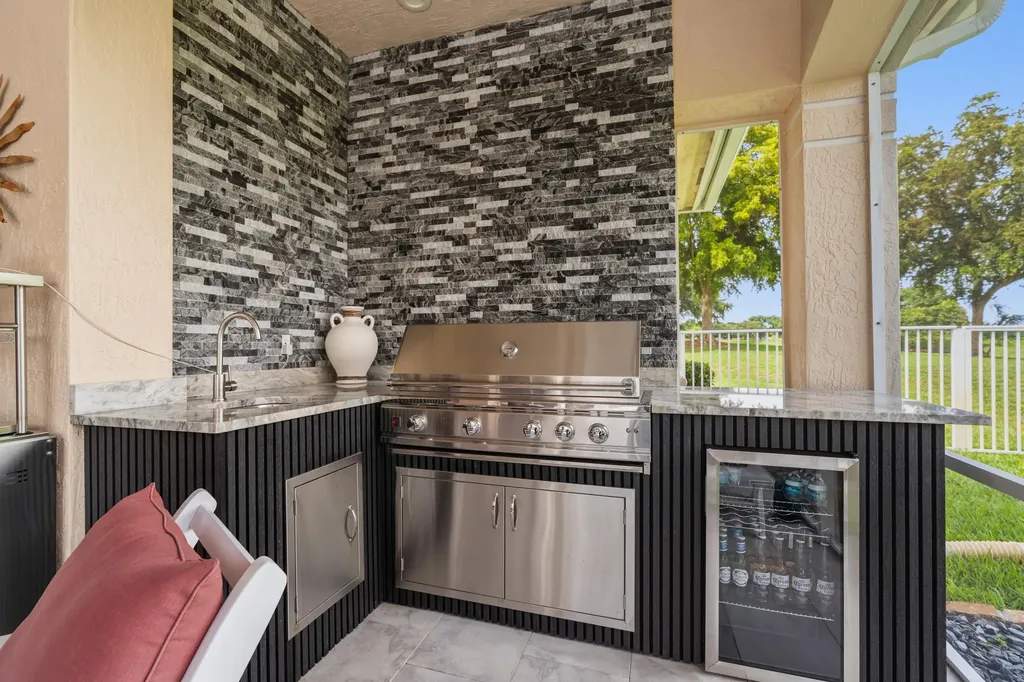 1819 NW 124th Avenue Coral Springs FL 33071