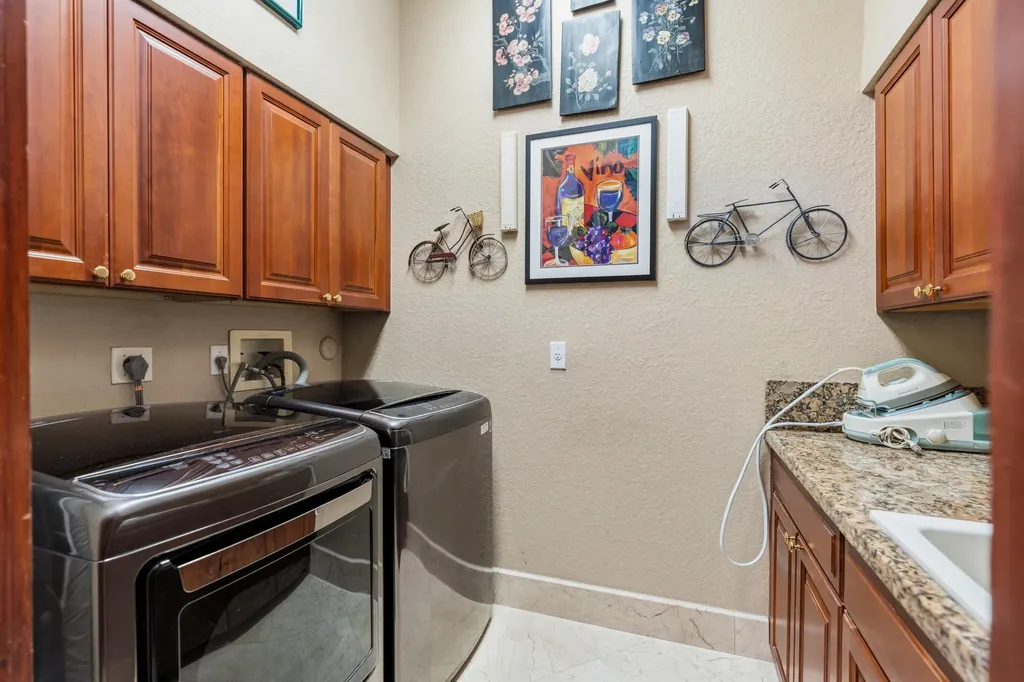 1819 NW 124th Avenue Coral Springs FL 33071
