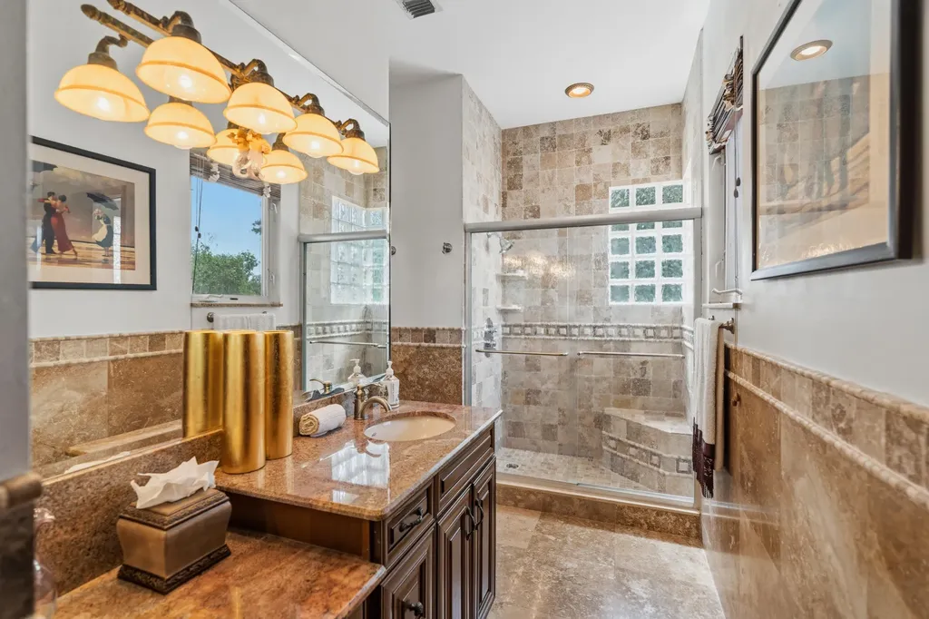 1819 NW 124th Avenue Coral Springs FL 33071