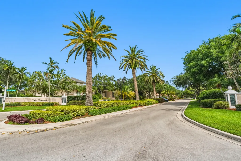 1819 NW 124th Avenue Coral Springs FL 33071