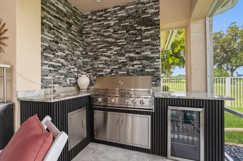 1819 NW 124th Avenue Coral Springs FL 33071