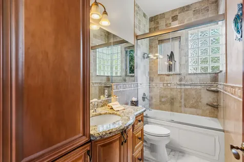 1819 NW 124th Avenue Coral Springs FL 33071