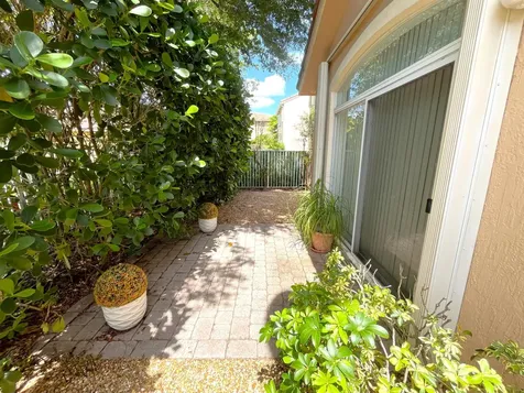 12657 NW 6th Street Coral Springs FL 33071