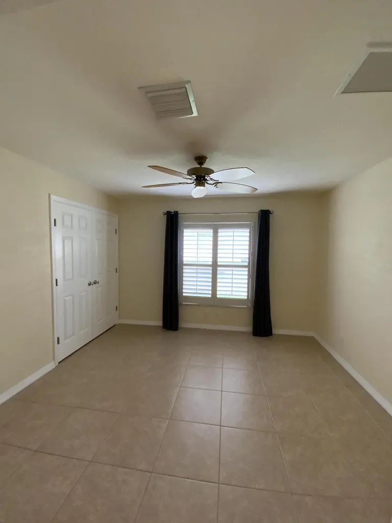 5330 Vernio Lane Boynton Beach FL 33437