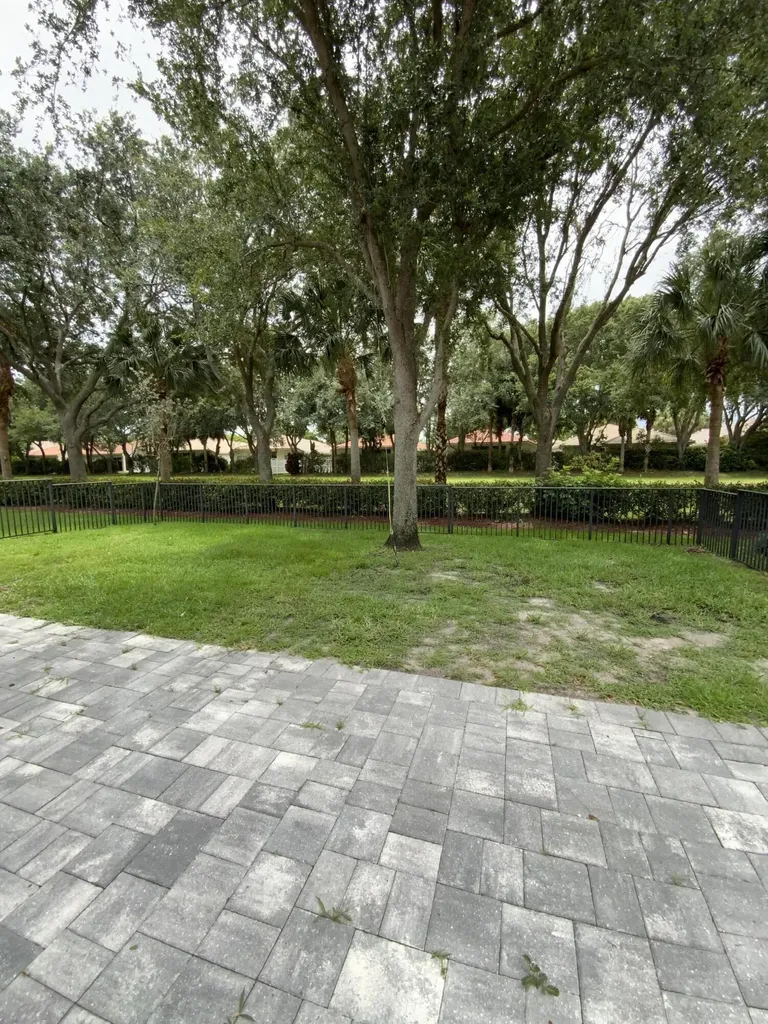 5330 Vernio Lane Boynton Beach FL 33437