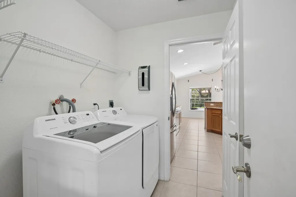 5330 Vernio Lane Boynton Beach FL 33437